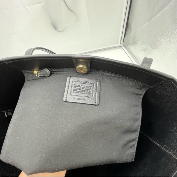 Coach Signature coated canvas with smooth leather tote - Picture 11 of 16